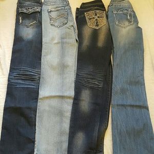 4 Pairs Of jeans